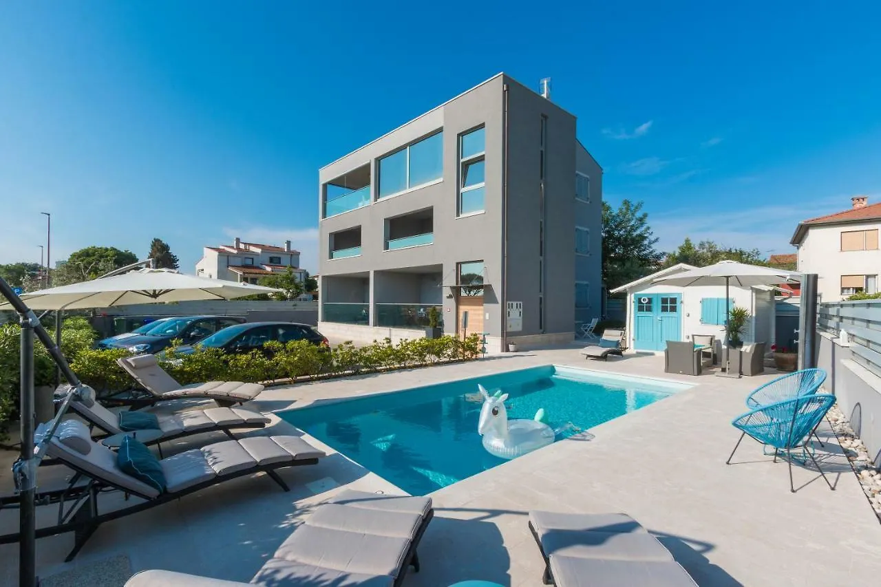 Luxury Apartments Tramontana メドゥリン 0*,  クロアチア