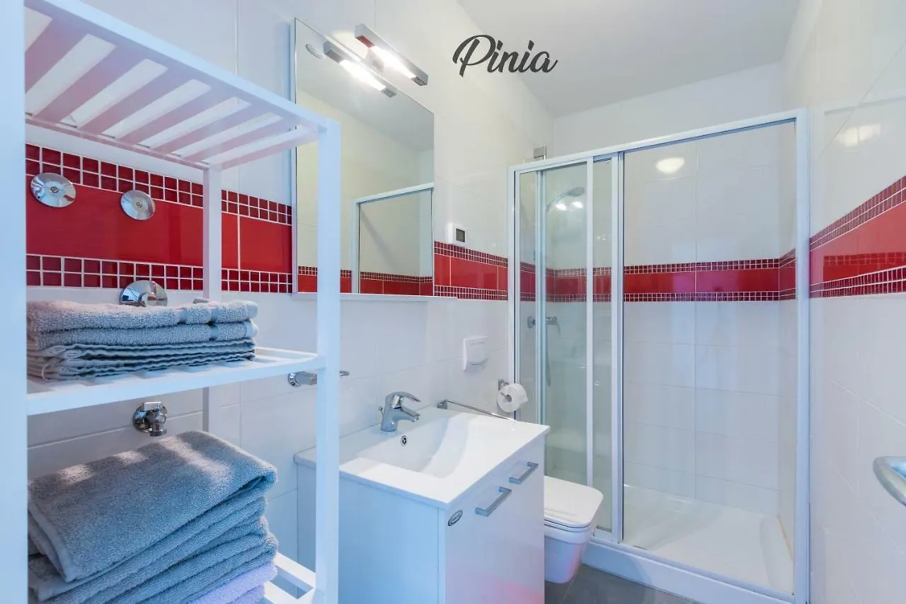Luxury Apartments Tramontana メドゥリン